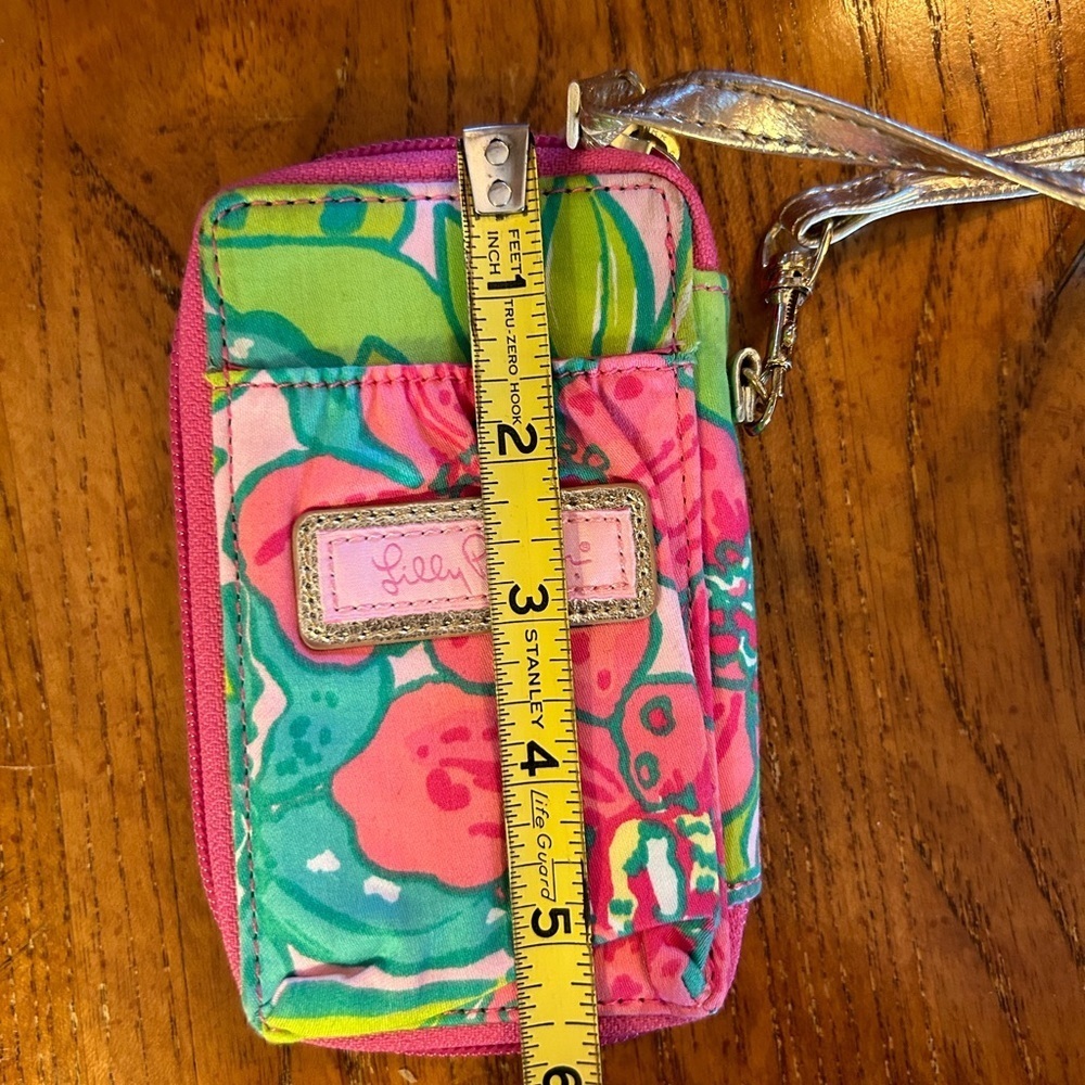 Lilly Pulitzer Small Wristlet NWOT! - Picture 7 of 11